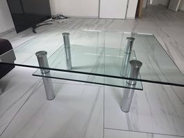 Moderner Glastisch / Couchtisch mit Chrombeinen