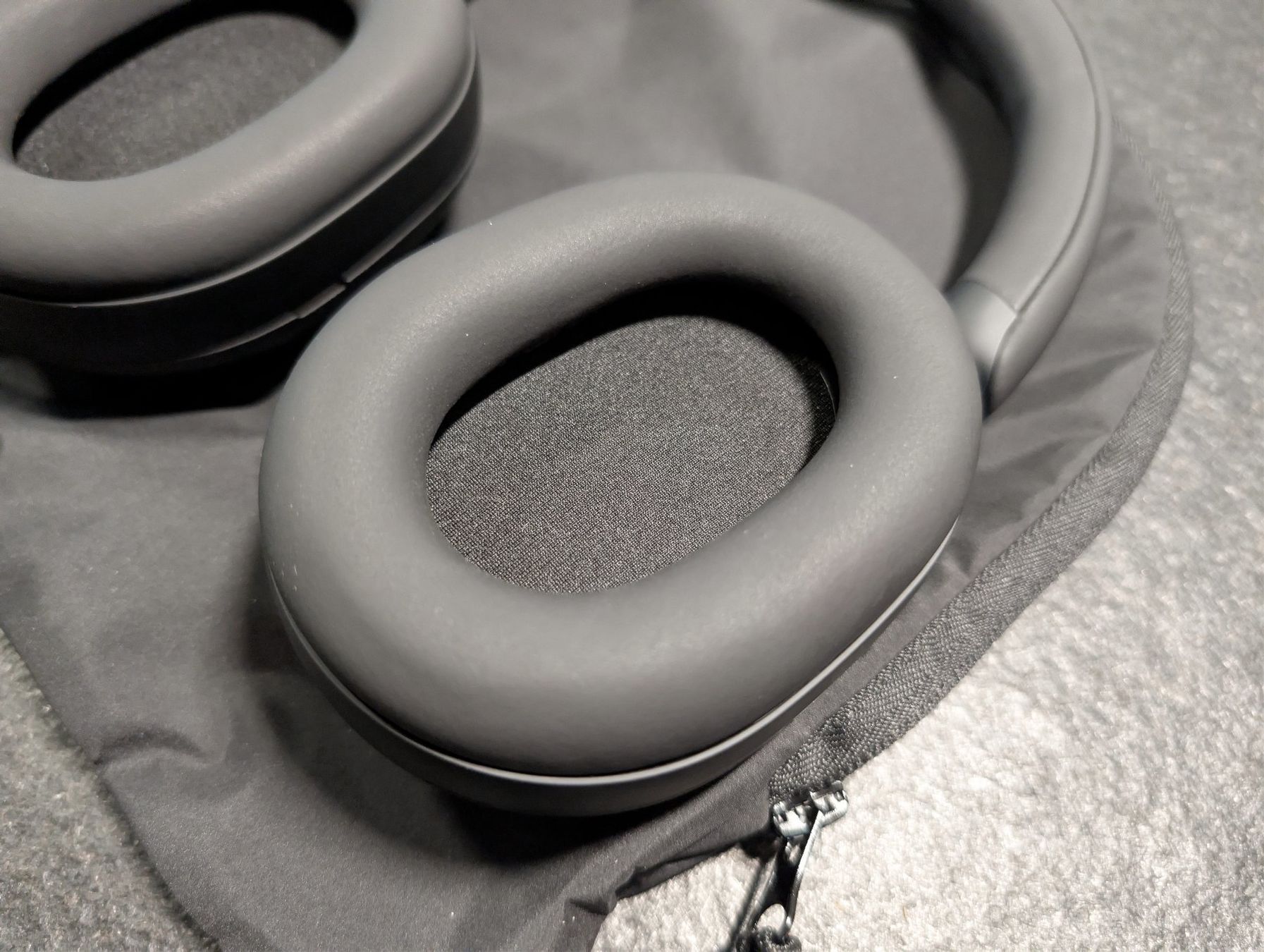 Sony Kopfhörer: Sony WH-1000XM5SA – Neu (gemäss Beschreibung) aus Magden von MMandir 5