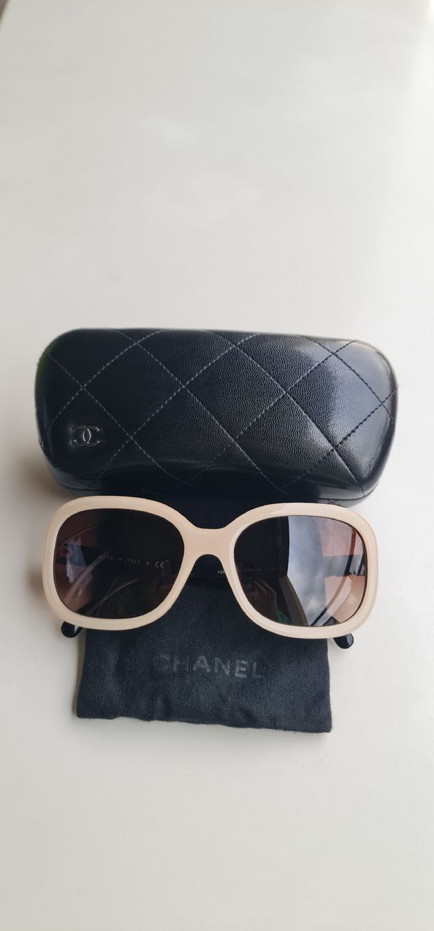 Chanel Occhiali & Lenti: Chanel Sonnenbrille, Beige, Top Zustand, Sommer-Accessoire! – Usato da Brugg AG venduto da Bahoz02