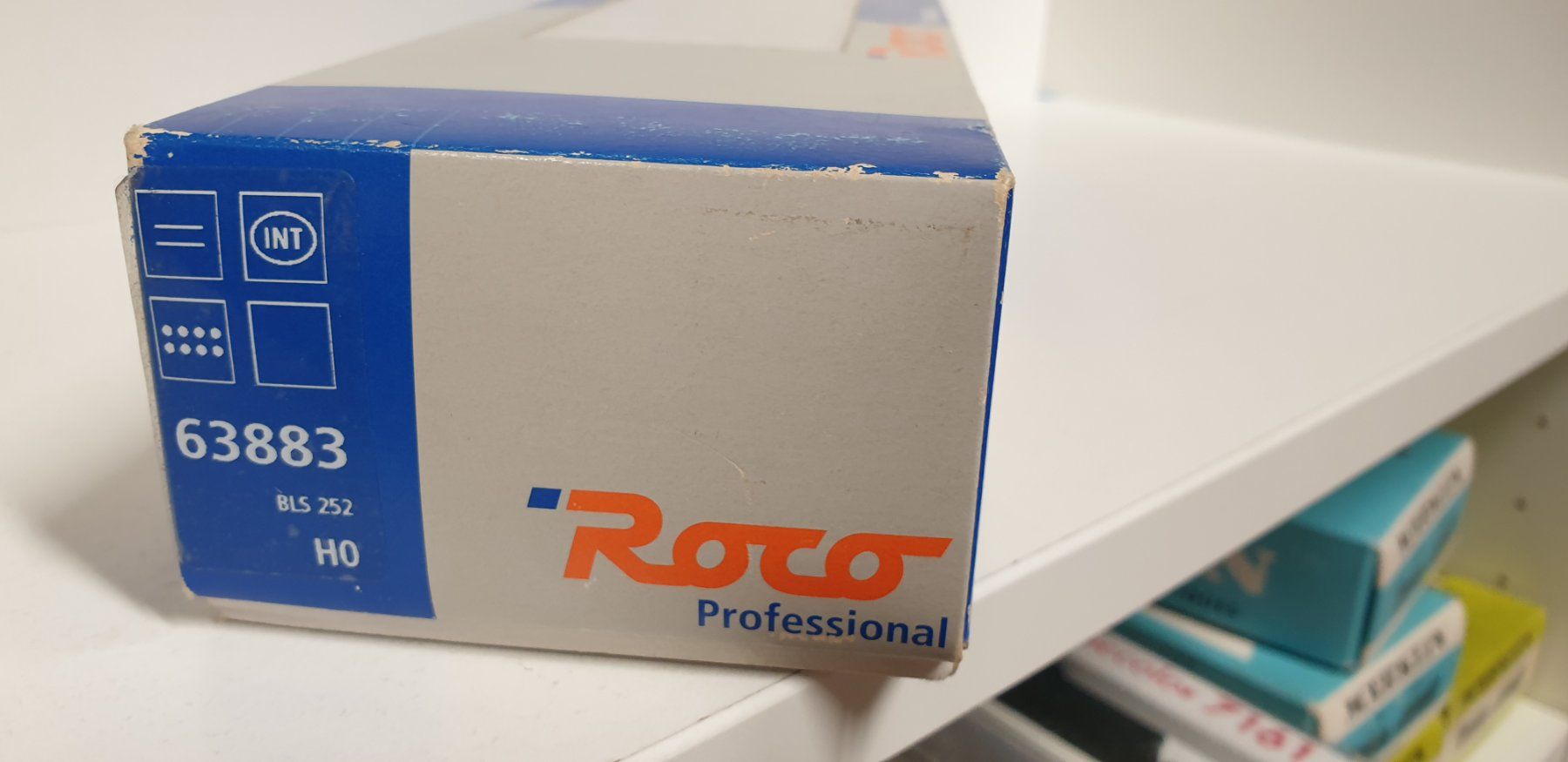 Roco Modelleisenbahnen: Roco BLS Ae4/4 ESU Digital H0/DC 63883 – Gebraucht aus Neuenhof von ludovicco 1