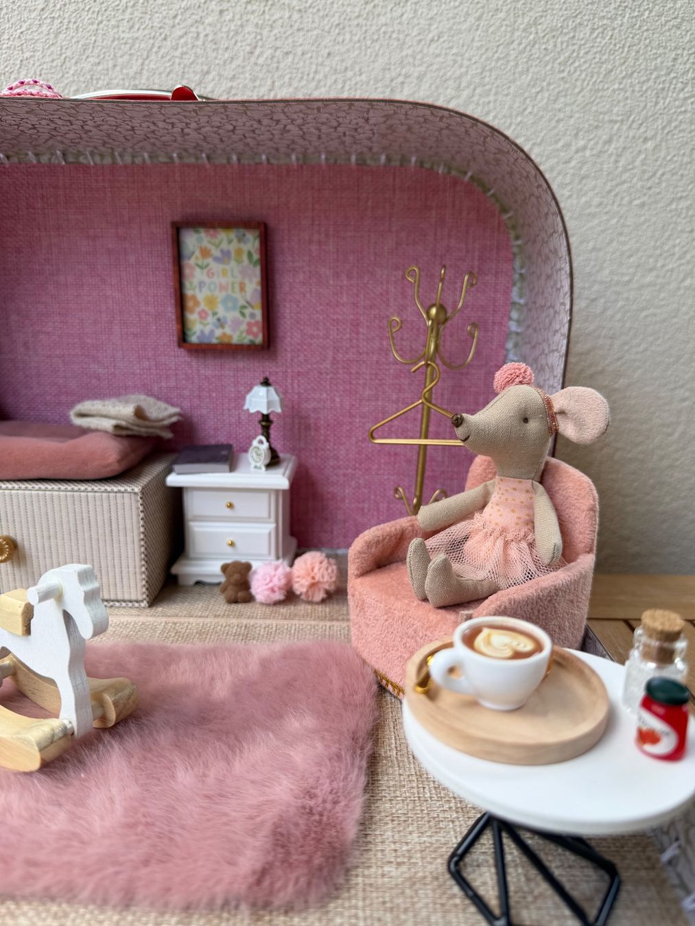 Giocattoli: Haus-Köfferchen mittel / pink - mit Ballerina Maileg Maus – Nuovo (secondo la descrizione) da Richterswil venduto da binchen03 2