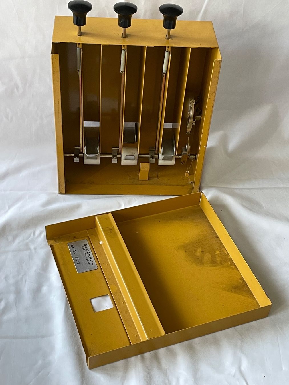 Sonstiges für die Gastronomie & Hotel: seltener Zigaretten Papier Automat Javaanse Vintage oldtimer – Gebraucht aus Mastrils von headturners 5