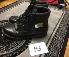 KARL KANI BOOTS 45