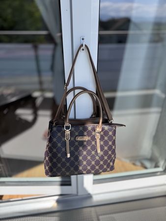 Tasche braun mittelgross
