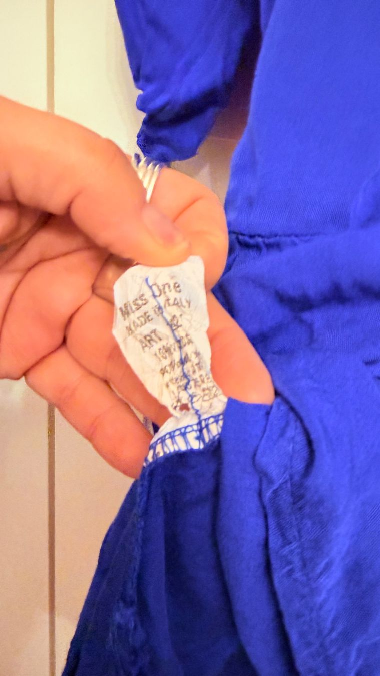 Tuniche: • Tunika / Kleid • – Usato da Basel venduto da mendoza13 3