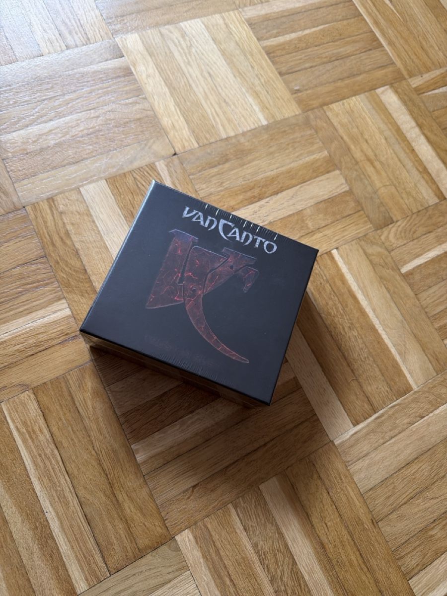 CD: Van Canto Trust in Rust Limited Box Set neu – Nuovo e nell'imballaggio originale da Küssnacht am Rigi venduto da Stofferl