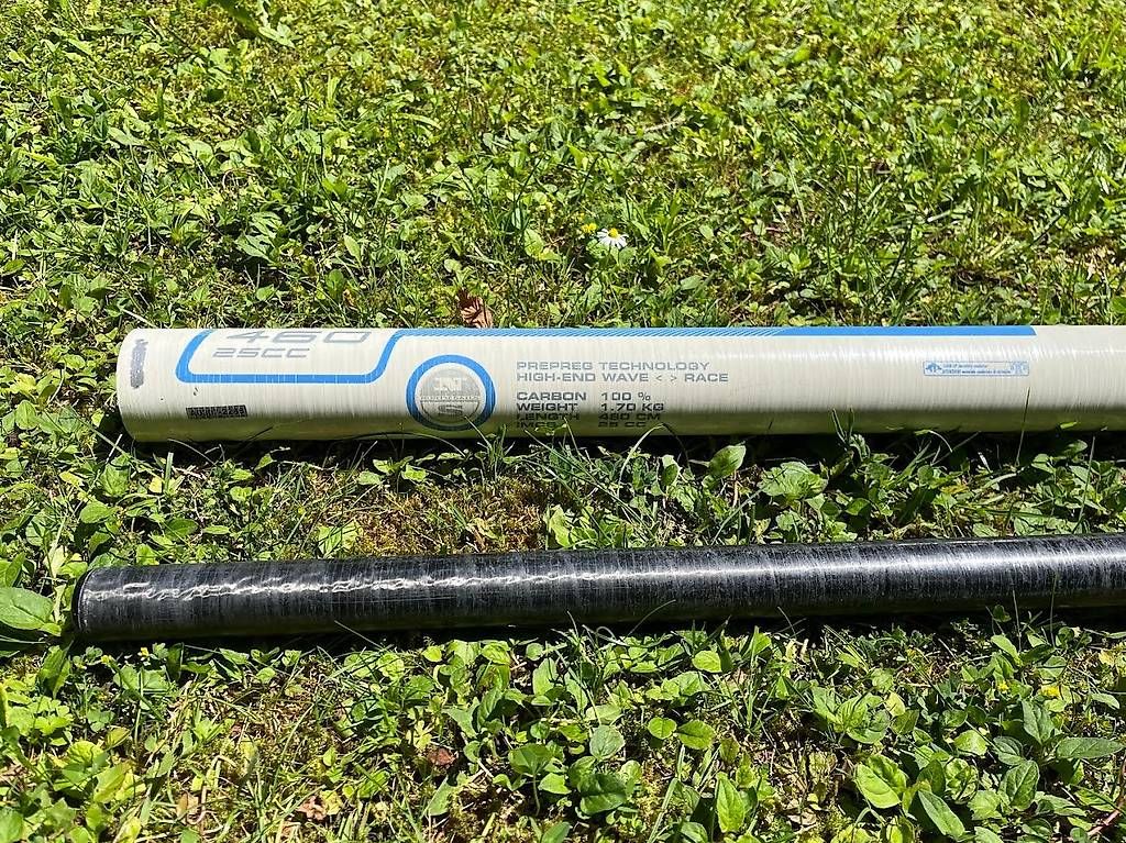Duotone Surf: Duotone E-Pace 7.8 + X-Type 6.0 + North 100% Carbon Mast – Usato da Stallikon venduto da 8bft 2