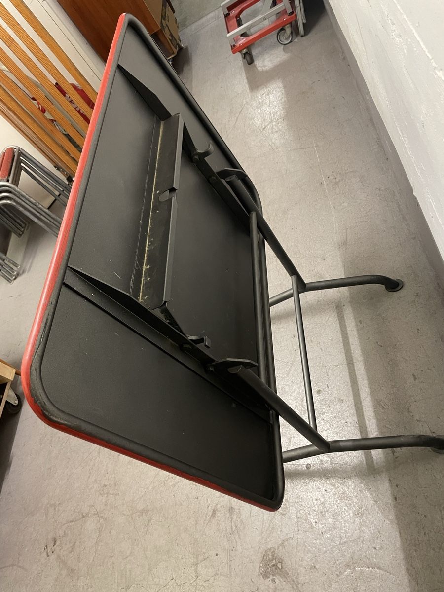 Tavoli: Vintage gartentisch metall klappbar rot – Usato da Zürich venduto da Vintage-1993 5