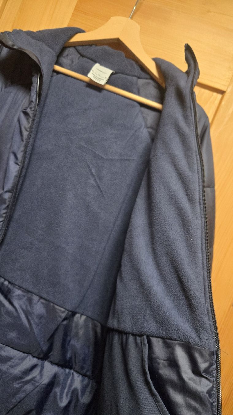 FCZ Jacken: FCZ Jacke gr.M – Gebraucht aus Zürich von Dee_jrp5 2