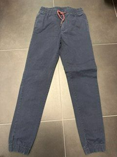 Tchibo Pantaloni: TCHIBO Sommerhose dunkelblau 170/176 – Usato da Gommiswald venduto da Anika6