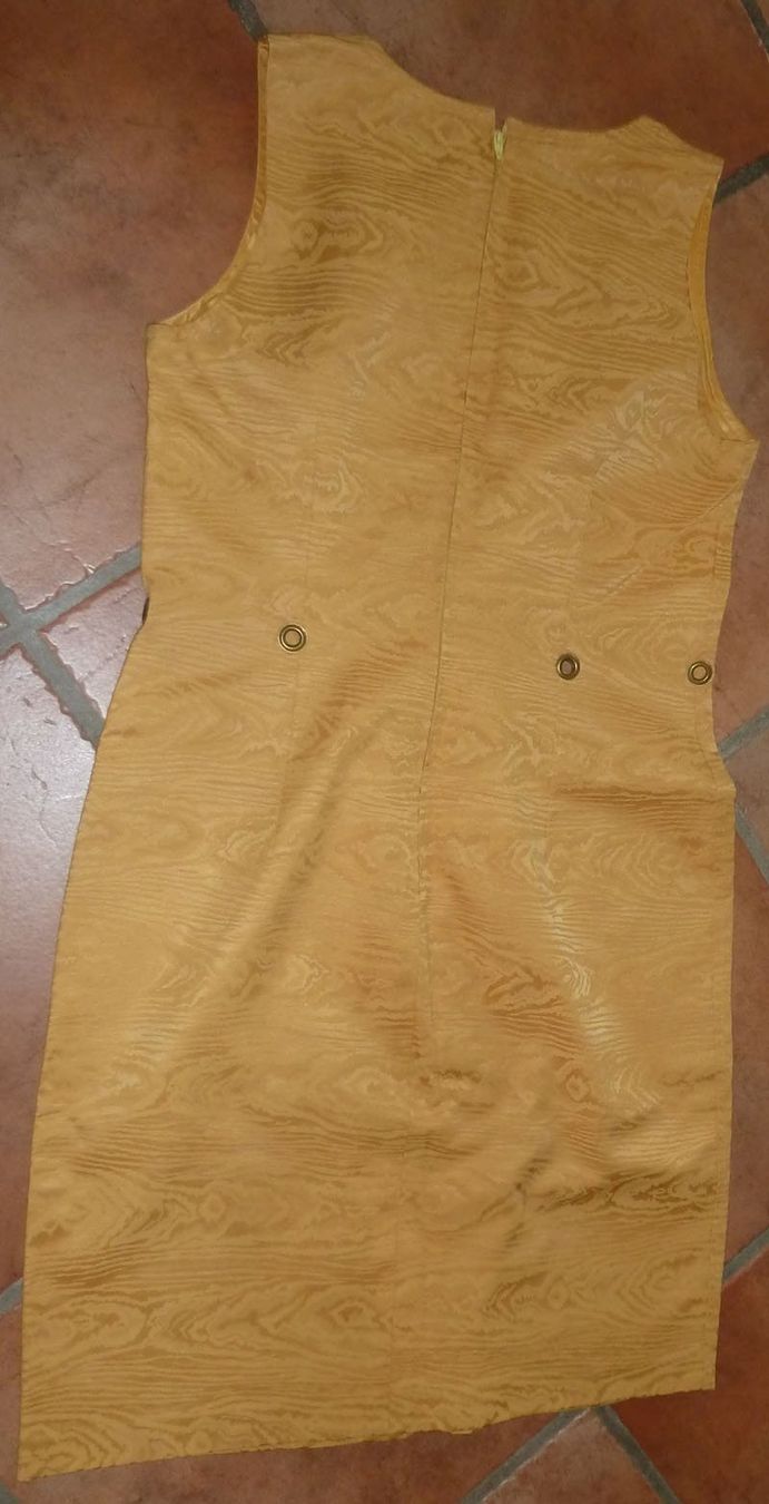Vestiti: Kleid Gr S/ 36 – Usato da Ruggell venduto da Dolce9 1