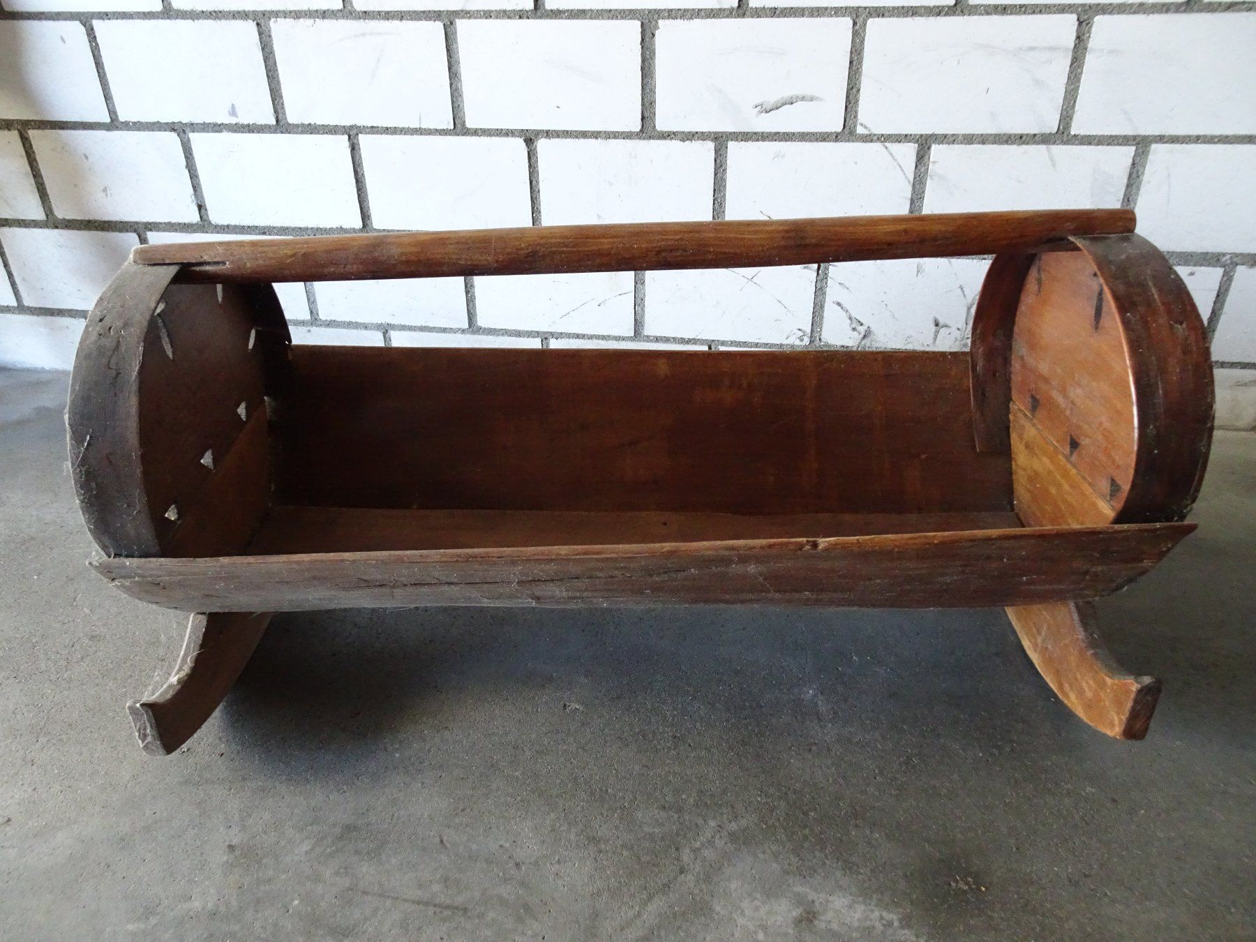 Culle: antike  Baby - Wiege aus Holz – Usato da Vitznau venduto da Mina60 3