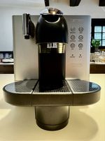 De’Longhi Nespresso Lattissima Premium mit Zubehör