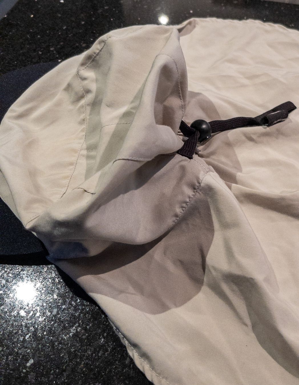 Sonstige Kleidung & Accessoires: Chaskee   Desert Microfiber - Beige – Gebraucht aus Berneck von Tschikka 2