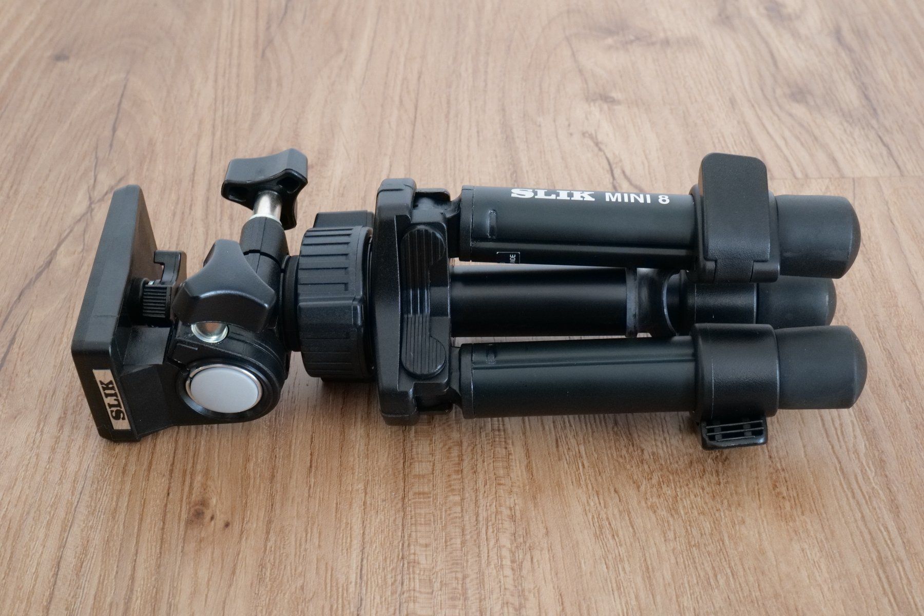 Treppiedi & Teste: SLIK Stativ Kit Mini 8 - Mini-Stativ mit 2-Weg-Kopf – Nuovo (secondo la descrizione) da Unterkulm venduto da nmz 2