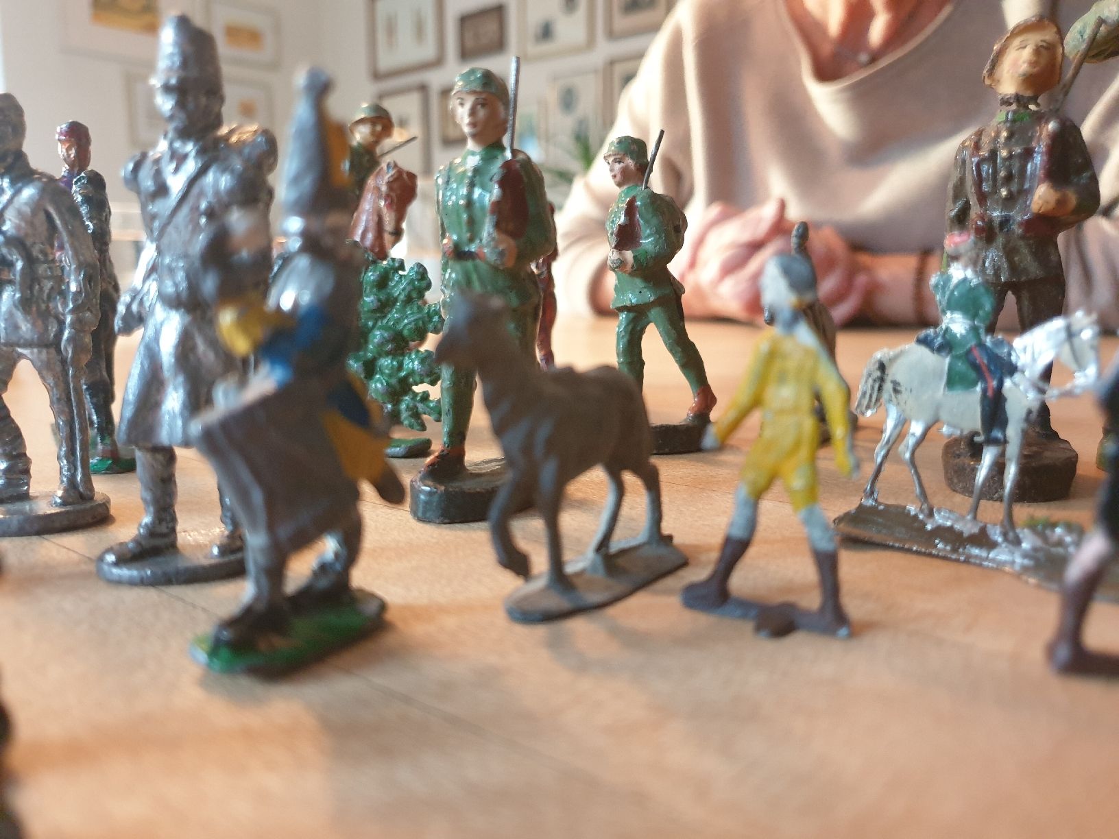 Figuren: lot antike figuren militär – Gebraucht aus Rebstein von AntikesundKrempel 2