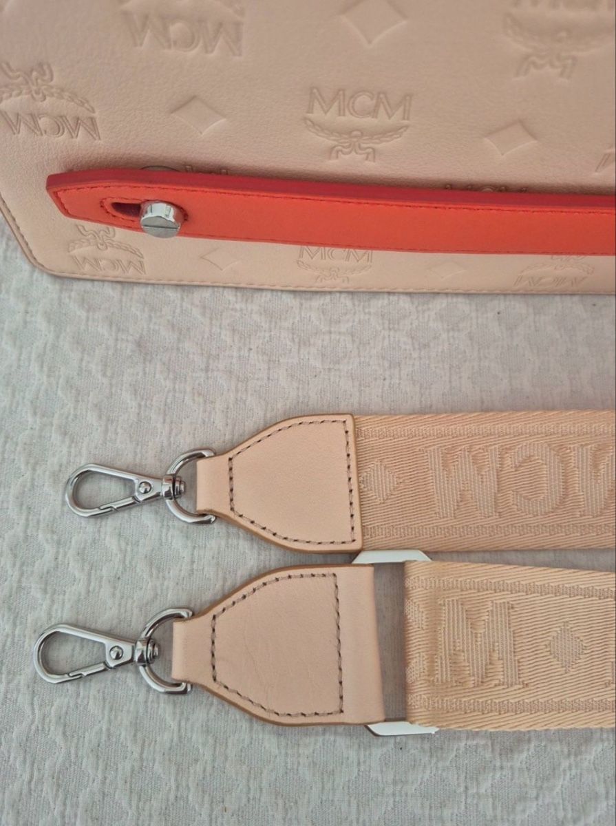Mcm Sacs femmes: MCM Crossbody – D'occasion à Schübelbach par Lilly_28 5