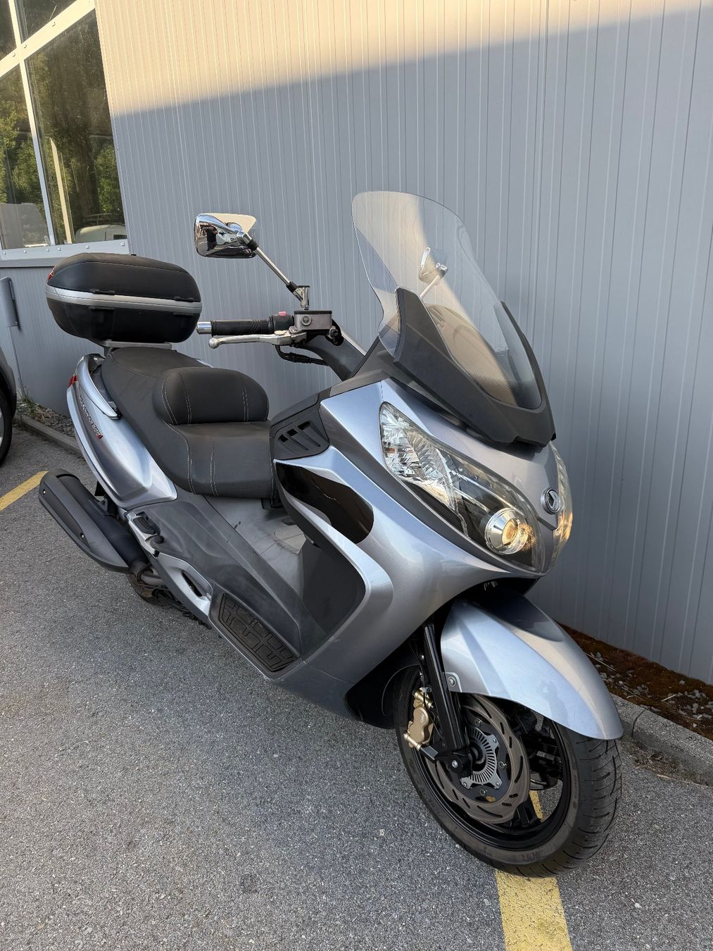 Sym Scooters: Roller Scooter SYM MAXSYM 400i – D'occasion à Termen par dagi94 2