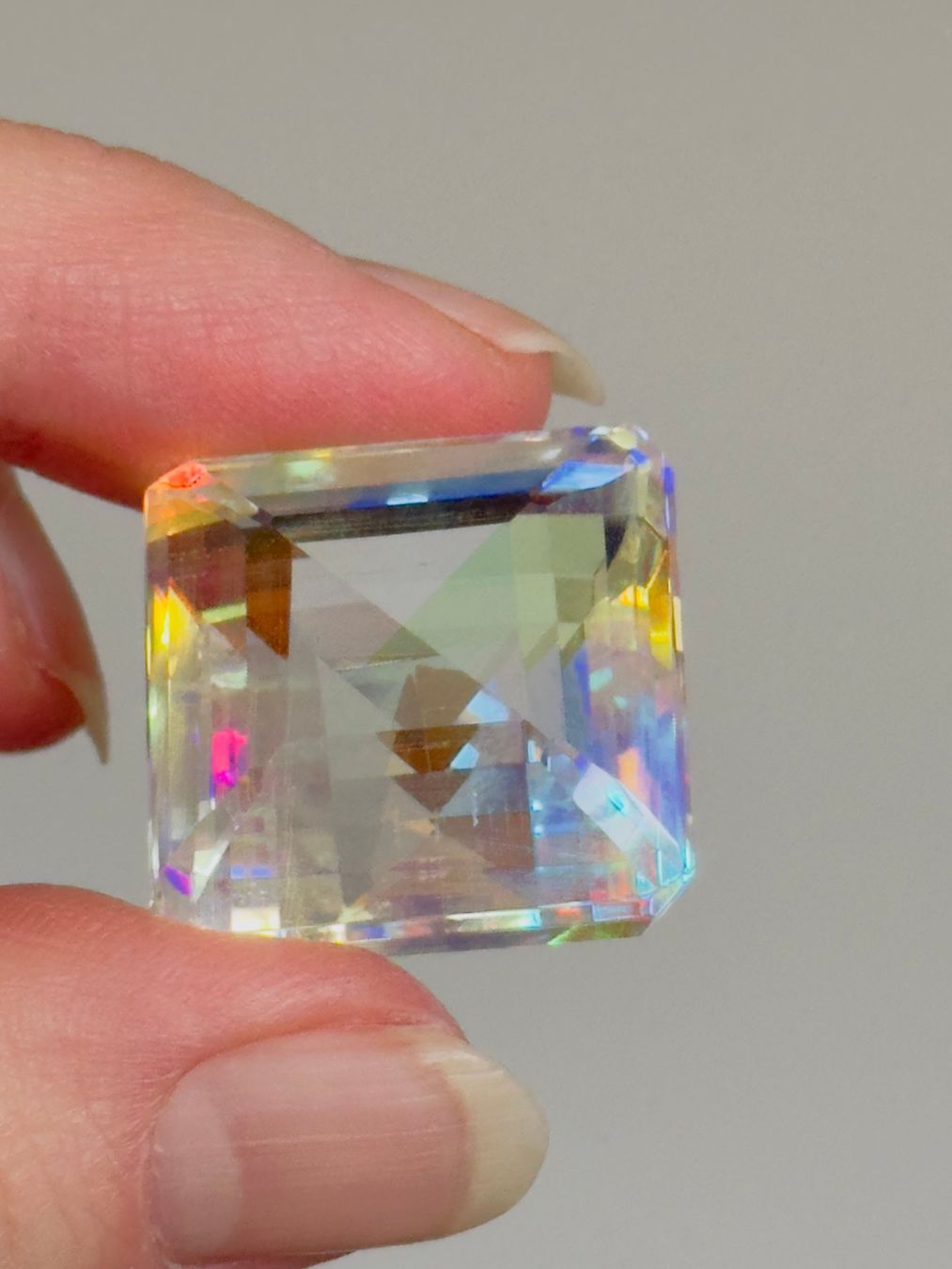 Pietre preziose: 49.10 Ct. Certified Square Cut Mystic – Nuovo e nell'imballaggio originale da Genève venduto da AWWA 4