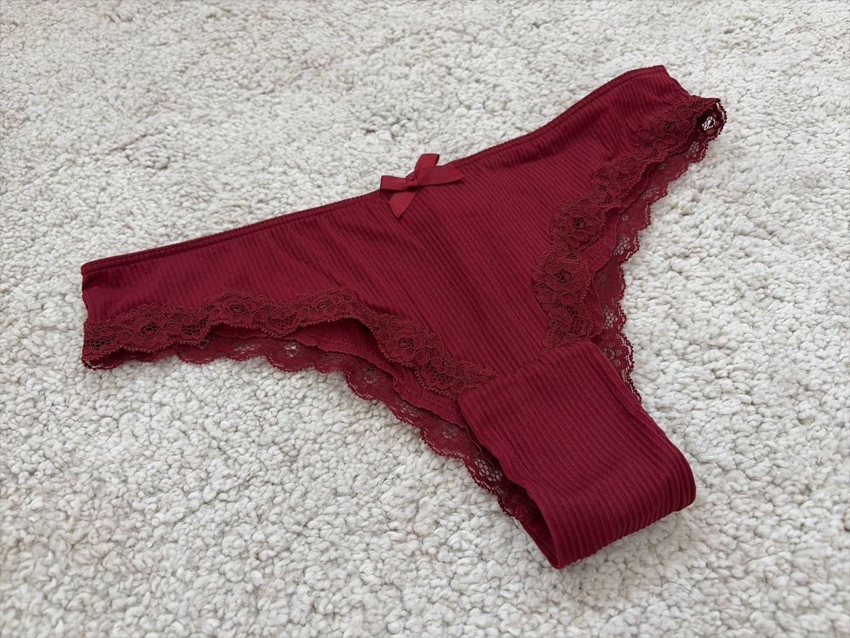 Hunkemöller Altra biancheria intima: Hunkemöller Slip | S – Nuovo (secondo la descrizione) da Rudolfstetten venduto da A_Milione 1
