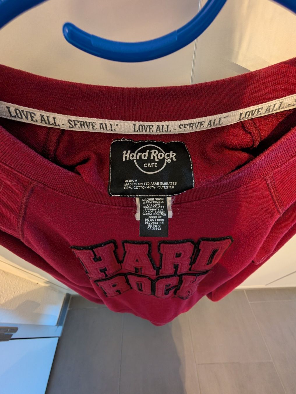 Hard Rock Cafe Maglioni & Felpe: Hard Rock Pullover aus Lissabon, Gr. M – Usato da Muttenz venduto da Pathfinde1 2