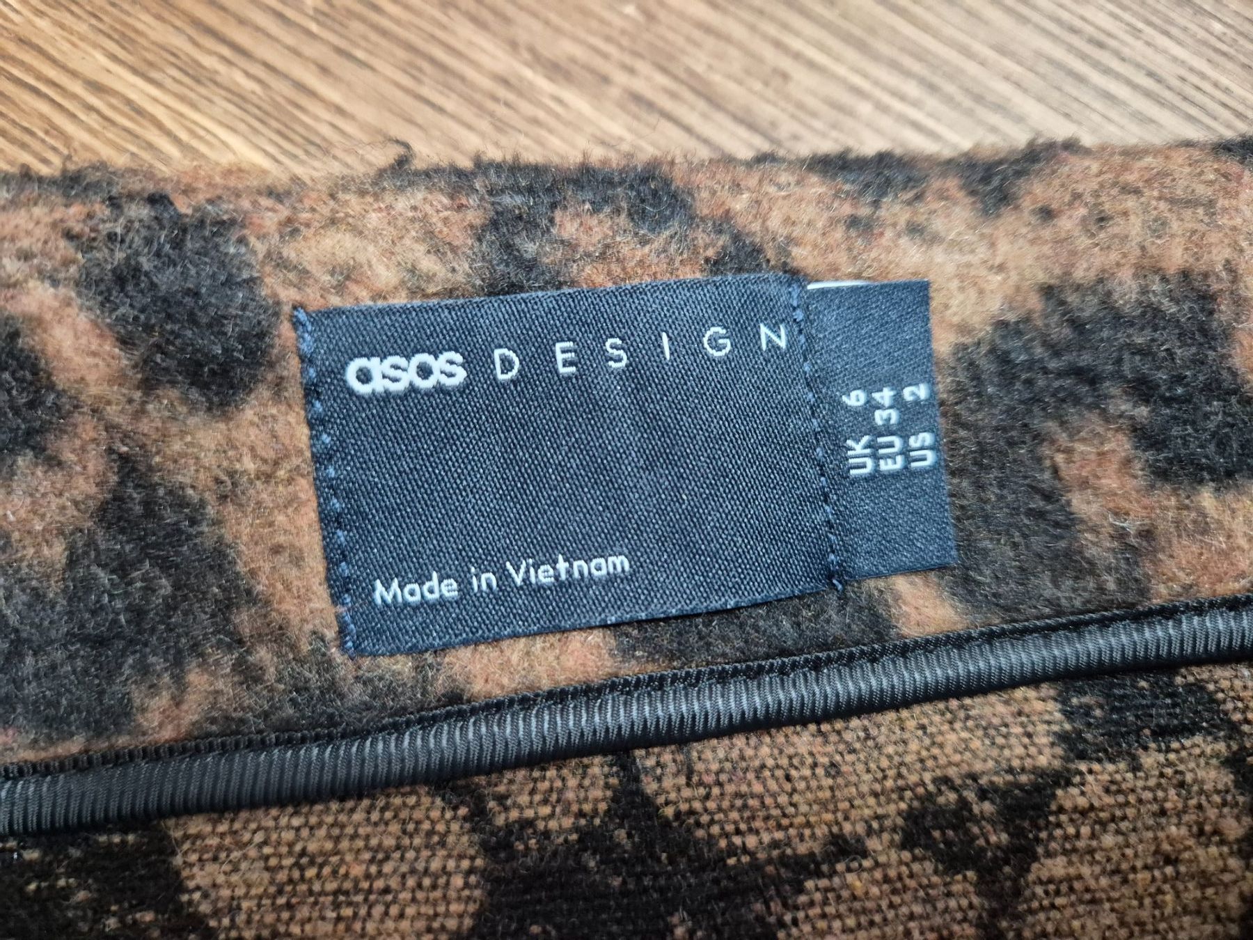Asos Gonne: Asos leopard mini skirt – Usato da Zürich venduto da monadiederich 1