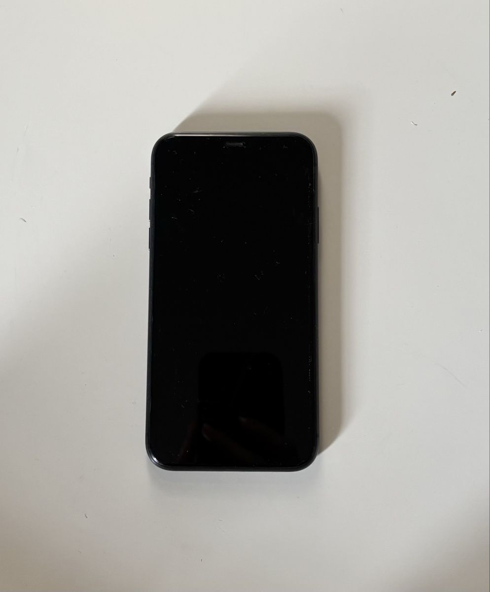 Apple Portables: Apple iPhone 11 schwarz – D'occasion à Neerach par Scholipop 1