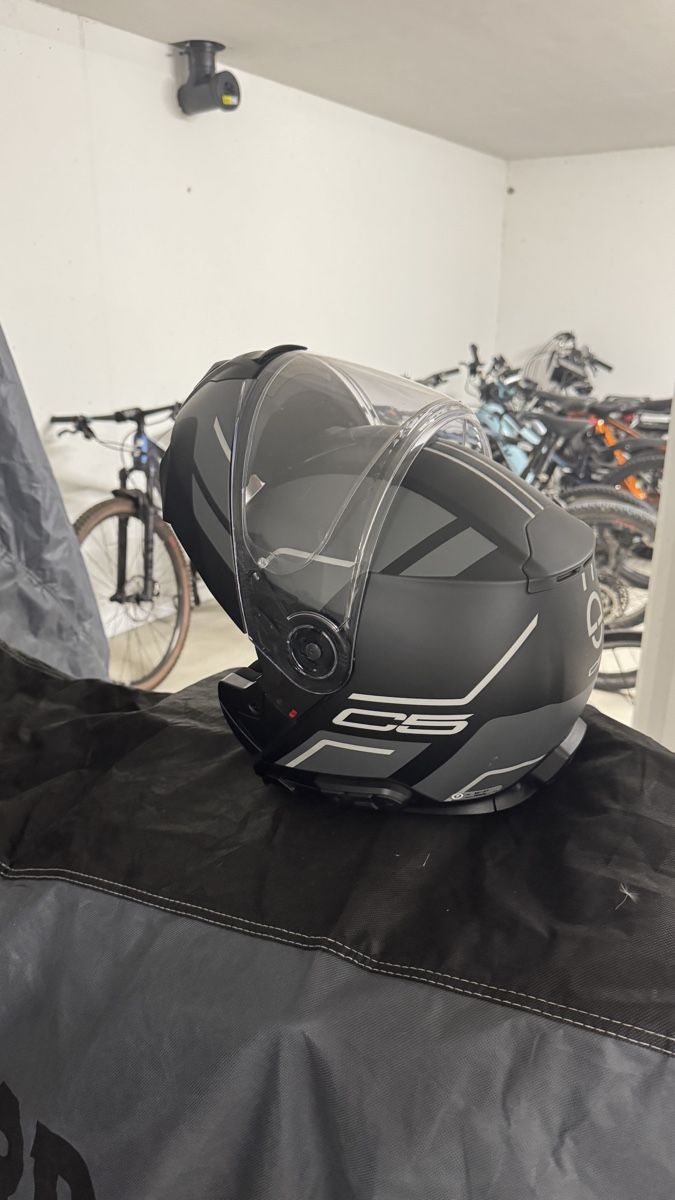 Schuberth Caschi & visiere: Schuberth C5 mit SC2 Kommunikationssystem  – Usato da Eiken venduto da ju.bi 4