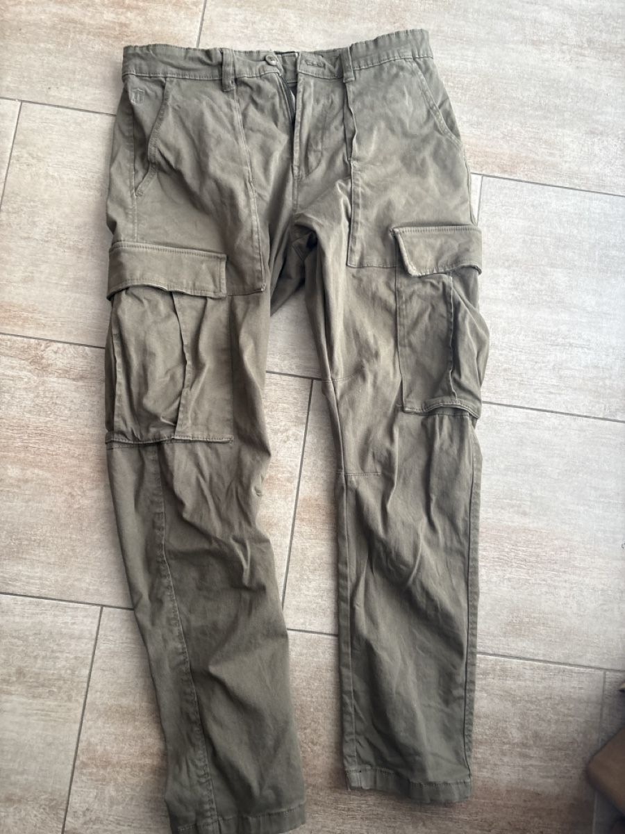 Hosen: Pantalon cargo Indicode jeans M – Gebraucht aus Moudon von jahnike