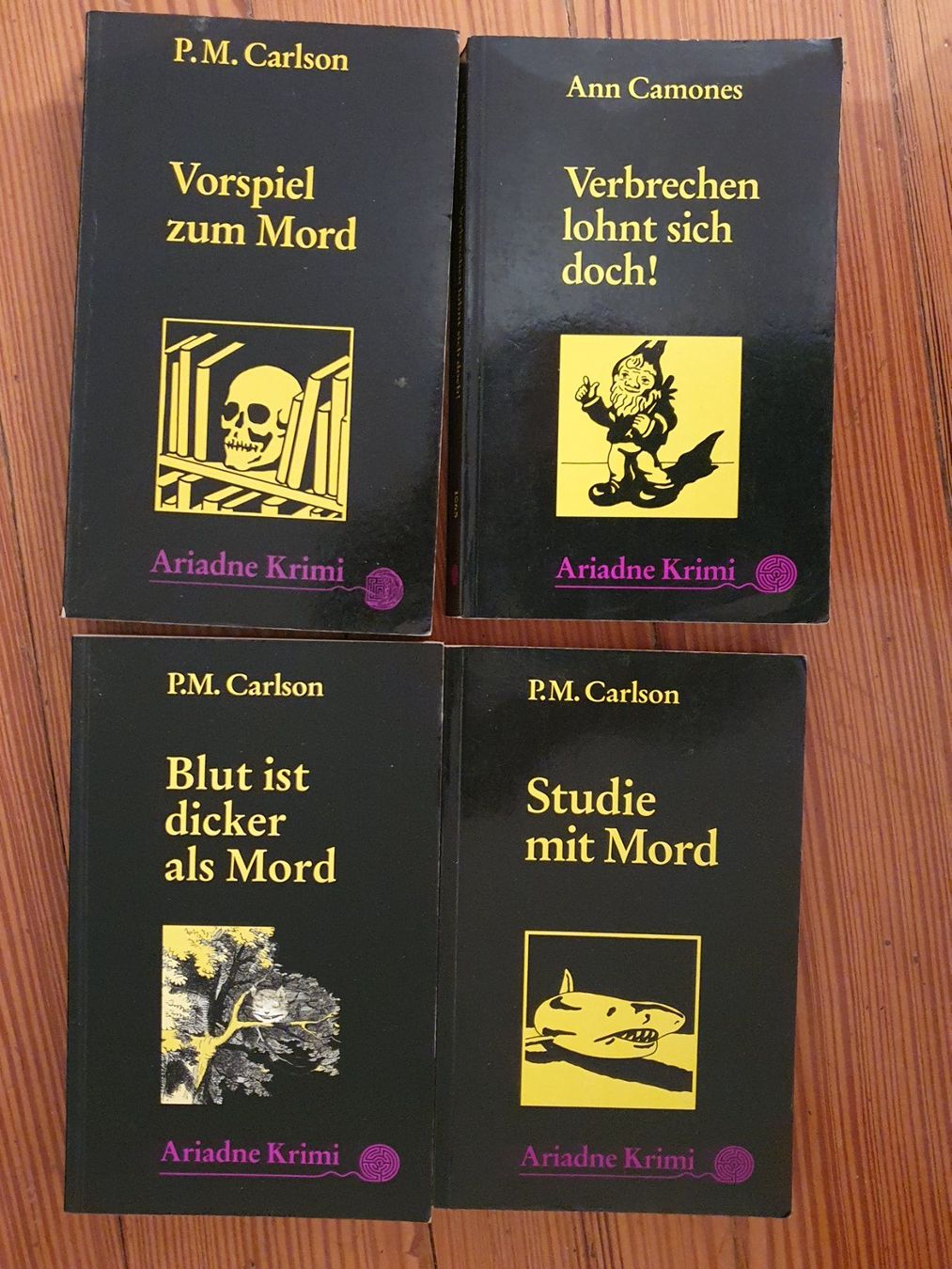 Libri: 4 Krimi von P.M. Carlson – Usato da zürich venduto da tachilina