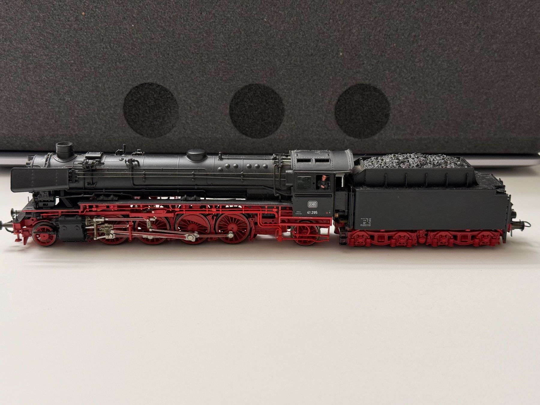 Roco Modelleisenbahnen: Roco DB BR 41 Schwere Dampflok / DC HO – Gebraucht aus Jonschwil von sutfra12 2