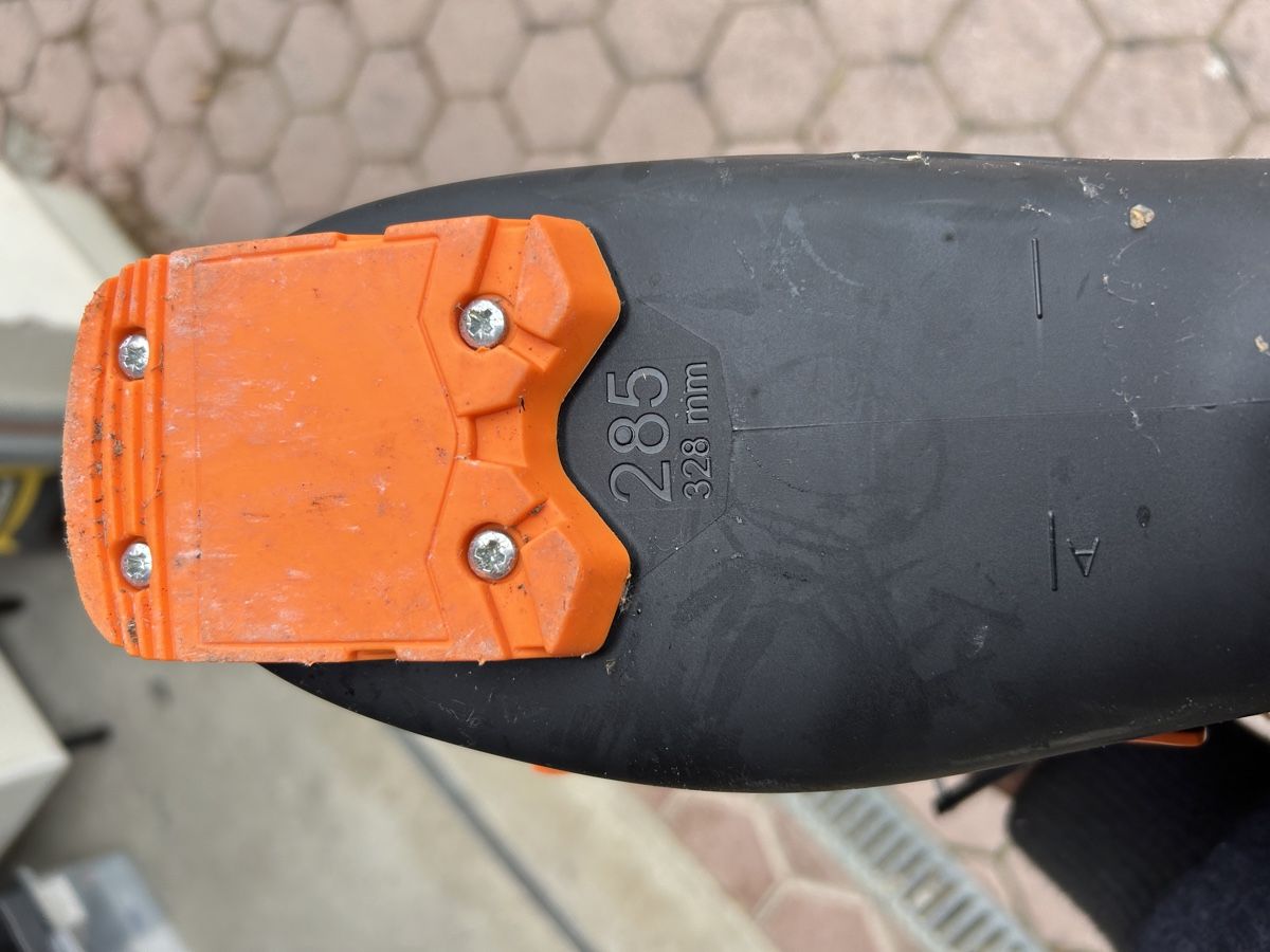 Herrenschuhe: Ski Schuhe Rossignol 28.5 Grösse 44-45 – Gebraucht aus Lüsslingen von Ricodinho 2