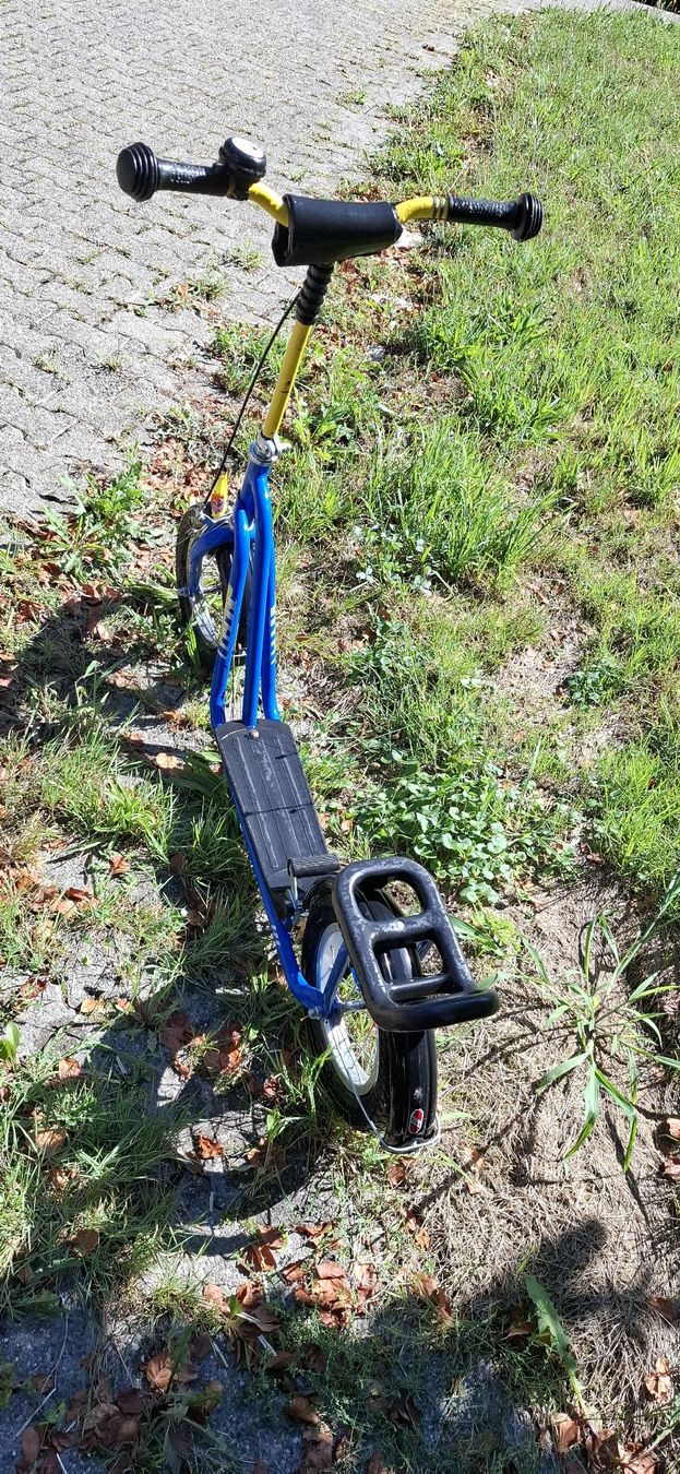 Scooter: Tretroller blau mit Gepäckträger gebraucht – Usato da Niederbüren venduto da Johnydriver 2