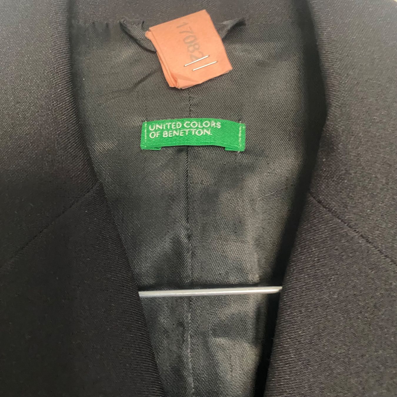 Benetton Giacche: Schwarzer Blazer von Benetton – Usato da Luzern venduto da champagnelaury 2