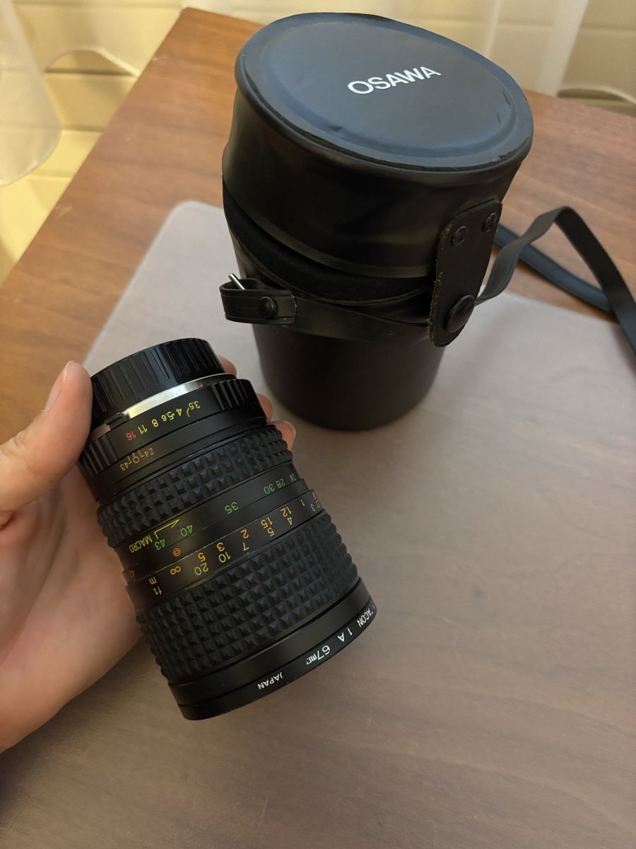 Minolta Fotocamera: Minolta Kamera und 2 Objektive – Usato da Allenwinden venduto da clamel 8