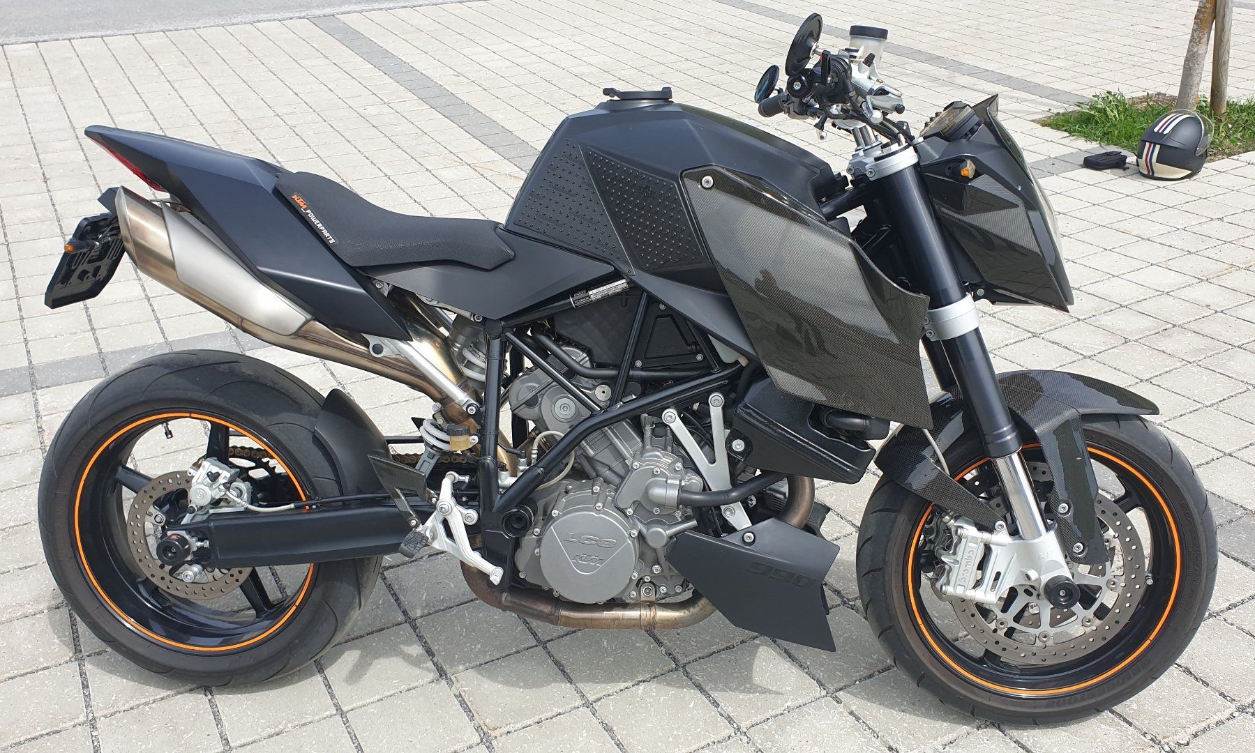 KTM Strada: KTM 990 Superduke Jg. 2010 – Usato da Schaanwald venduto da alo_66c6