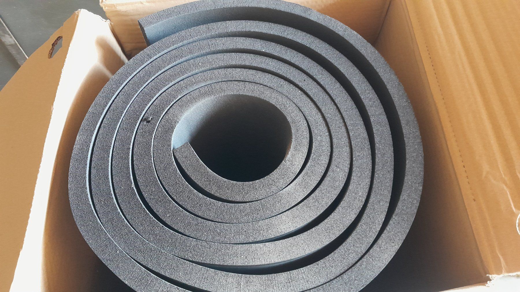 Installations sanitaires: Isoliermatte, Armaflex XG – Neuf (Voir description) à Menznau par gronderTK15