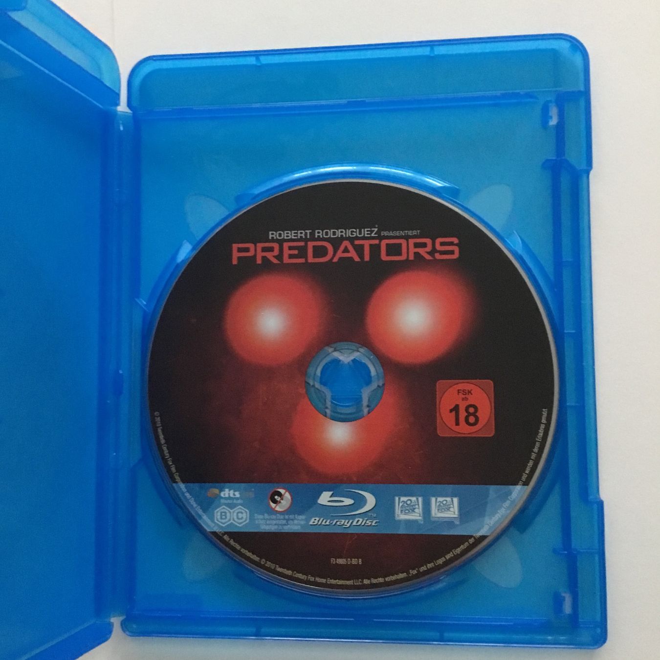 Tutti i DVDs: Predators Blu Ray – Nuovo (secondo la descrizione) da Blauen venduto da sternchen66 2