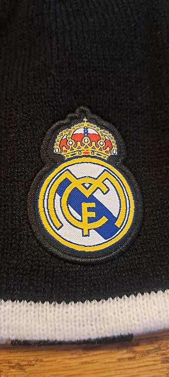 Kindertaschen: Kinder-Mini-Rucksack und Mütze Real Madrid – Gebraucht aus Brunnen von Rodge 3