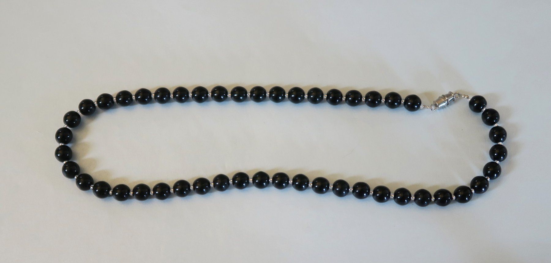 Catenine: Glasperlenkette schwarz – Usato da Brittnau venduto da marlenestone 3