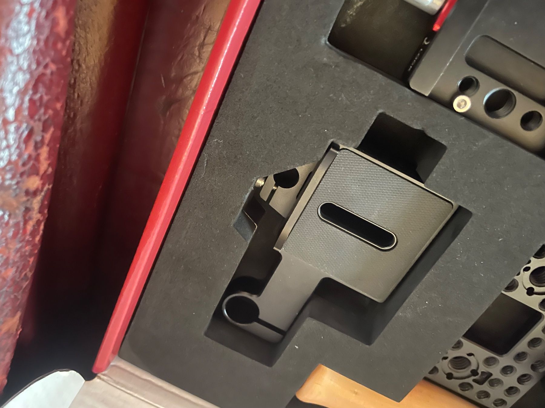 Manfrotto Autres accessoires: Manfrotto Camera Cage Small MVCCS dslr – Neuf avec emballage d'origine à Embrach par xen_rp5g 5