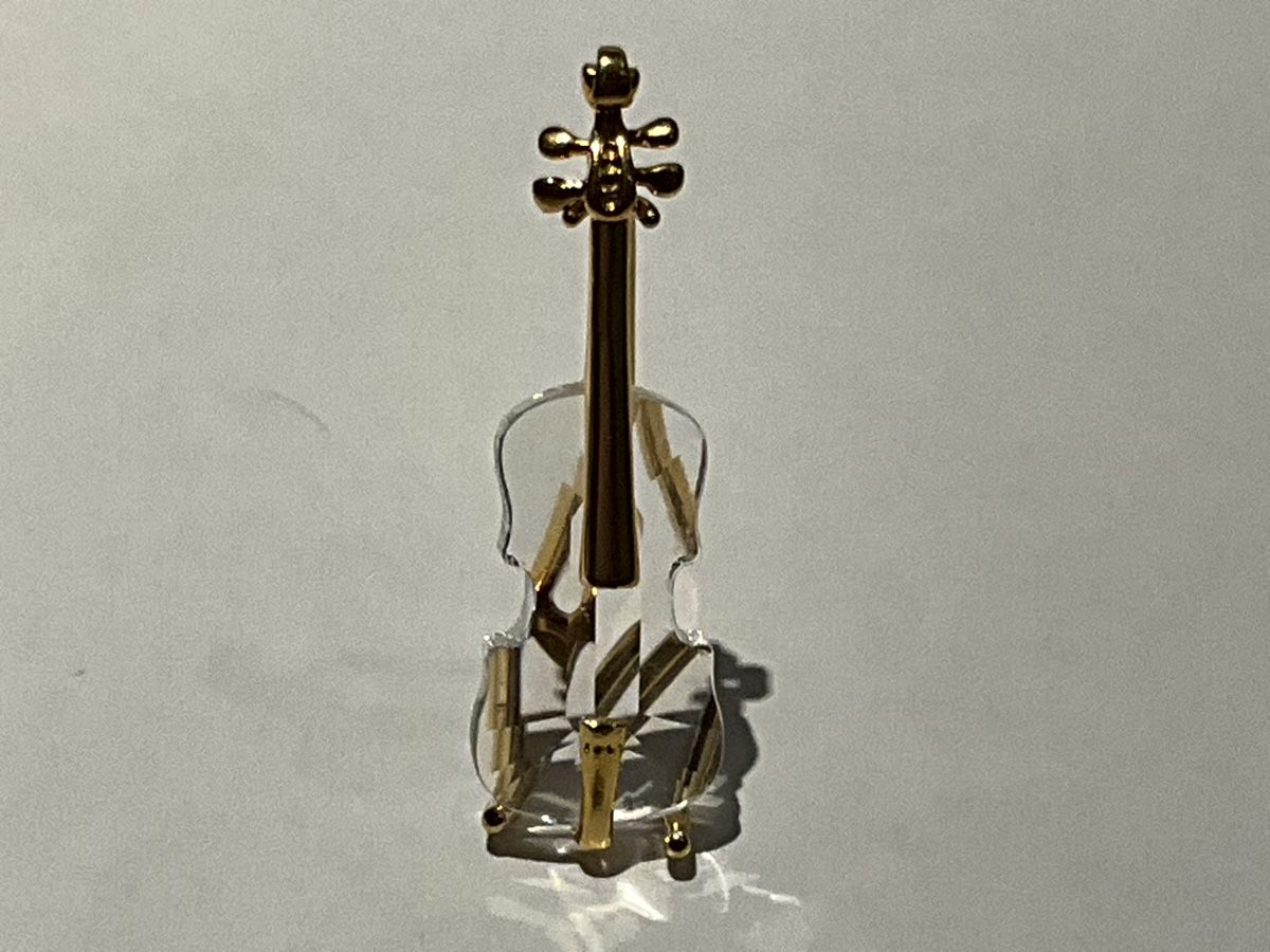 Swarovski Statuette: Swarovski Violine mit Ständer – Nuovo (secondo la descrizione) da Oberglatt ZH venduto da Multimix 1