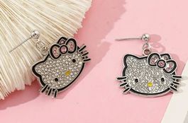 Hello Kitty: 1 paire boucles d'oreille