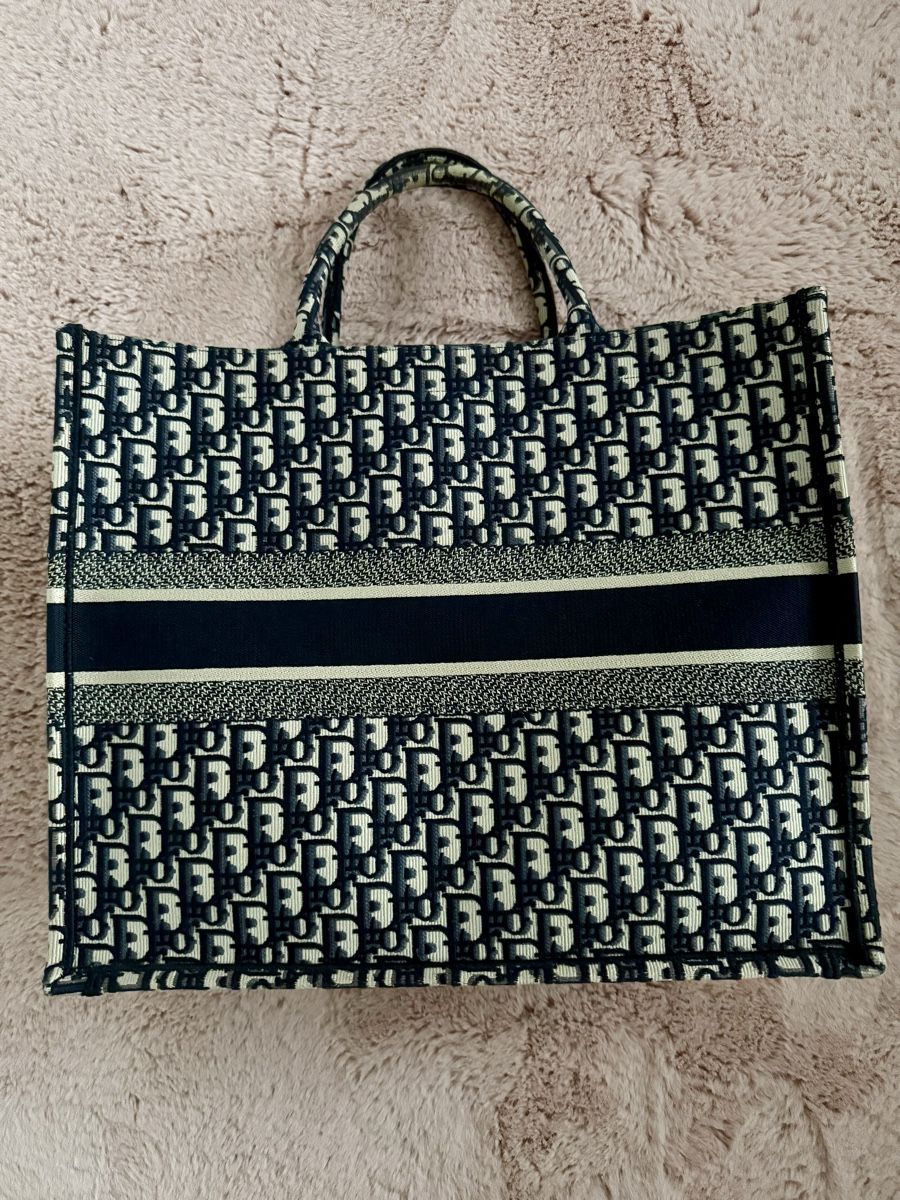 Dior Borse da donna: Grosse DIOR Book Tote – Usato da Subingen venduto da joyselina 1