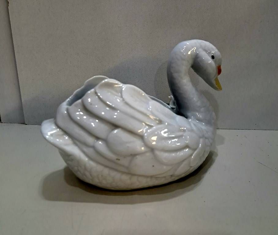 Figurines: Schwan Figur – D'occasion à Zürich par aiman3333 1