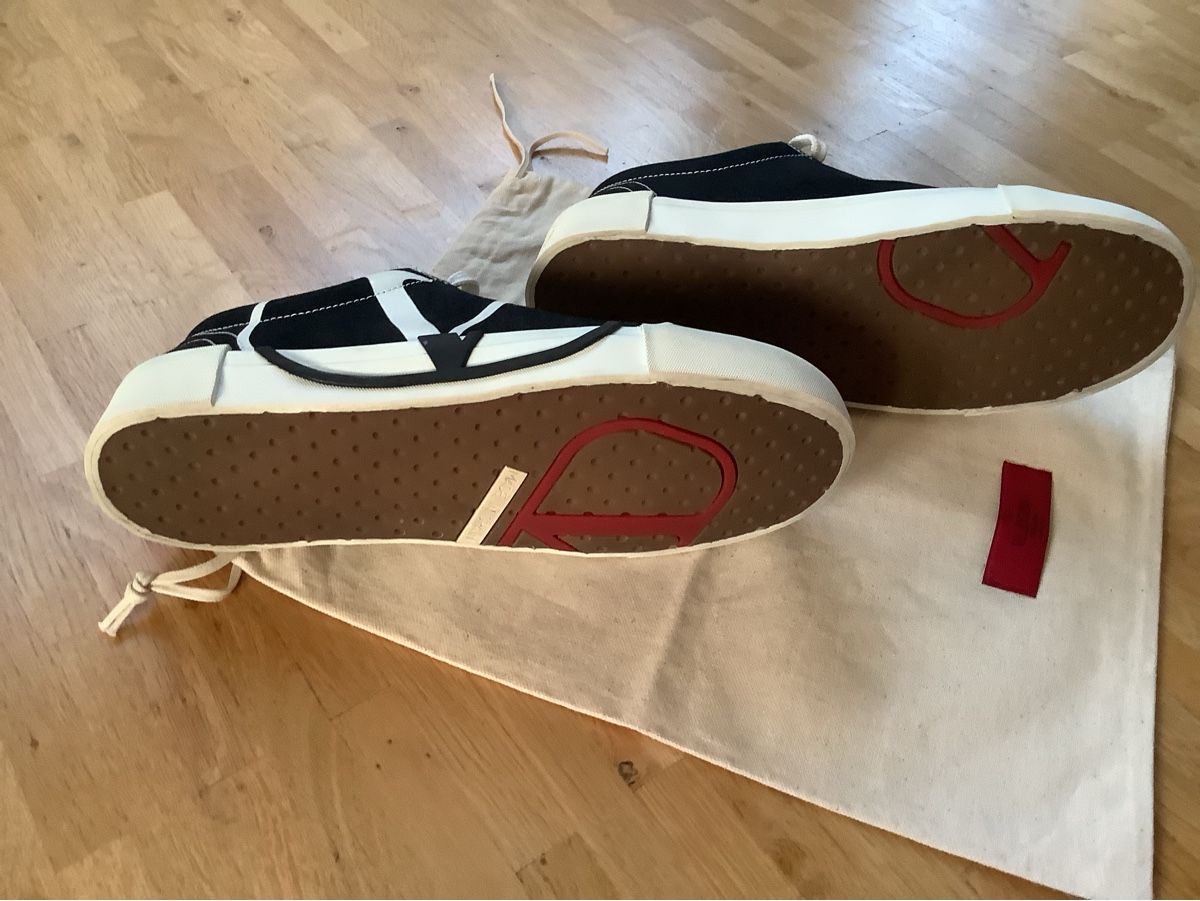 Valentino Scarpe da donna: Valentino Garavani sneakers – Usato da Zürich venduto da Sven1968 4