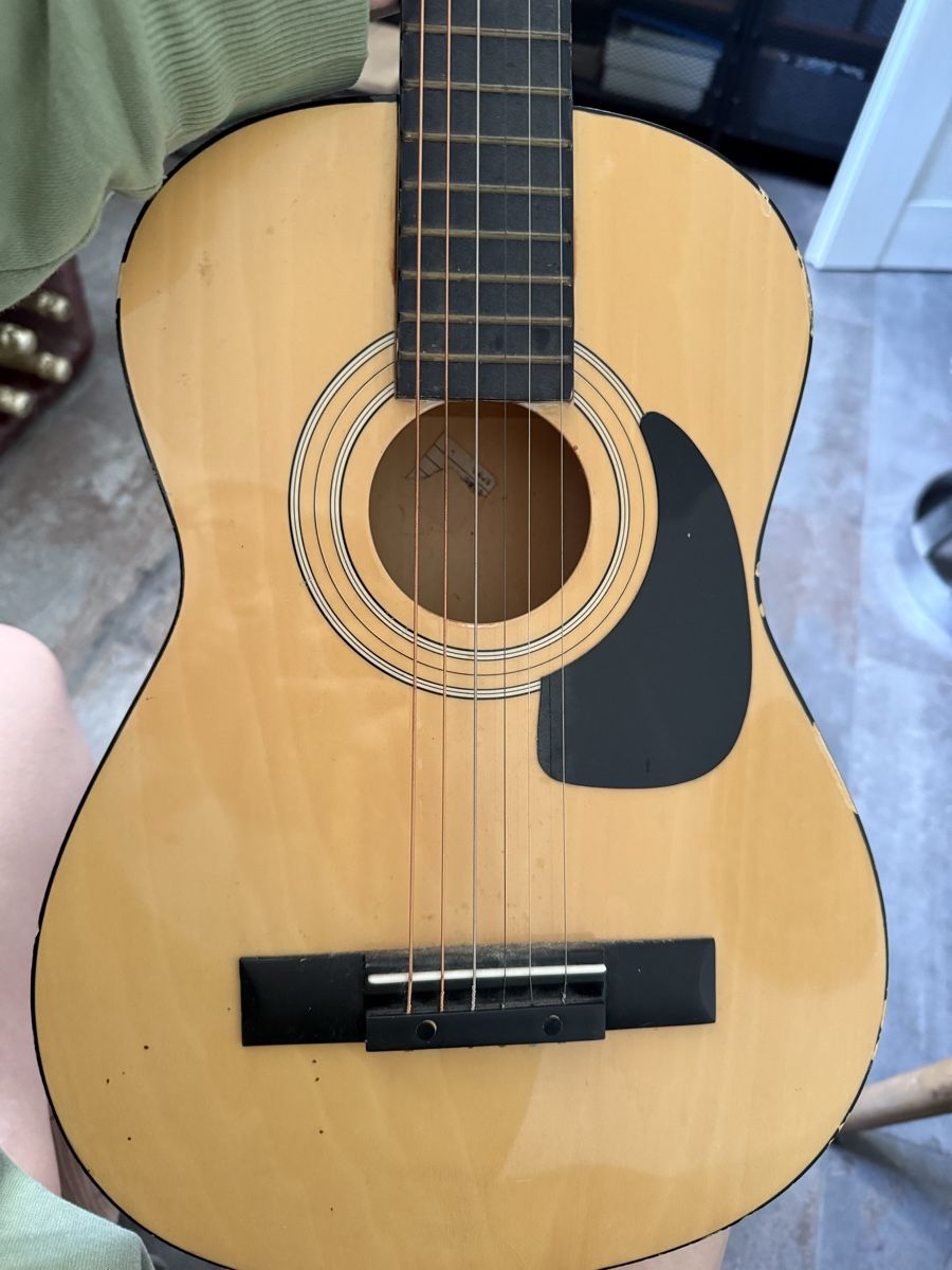 Strumenti musicali: Gitarre  – Usato da Roggwil BE venduto da KatharinaKunz 1
