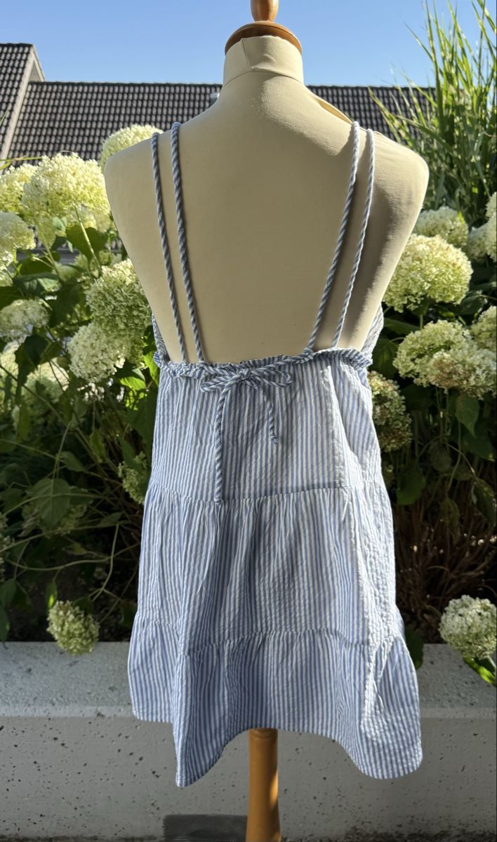 Asos Robes: Sommerkleid, ASOS, Grösse 38  – D'occasion à Anglikon par Haraldinho 1