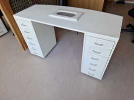 Nageltisch Weiss - Sehr gut erhalten, sofort abholbar 💅?...