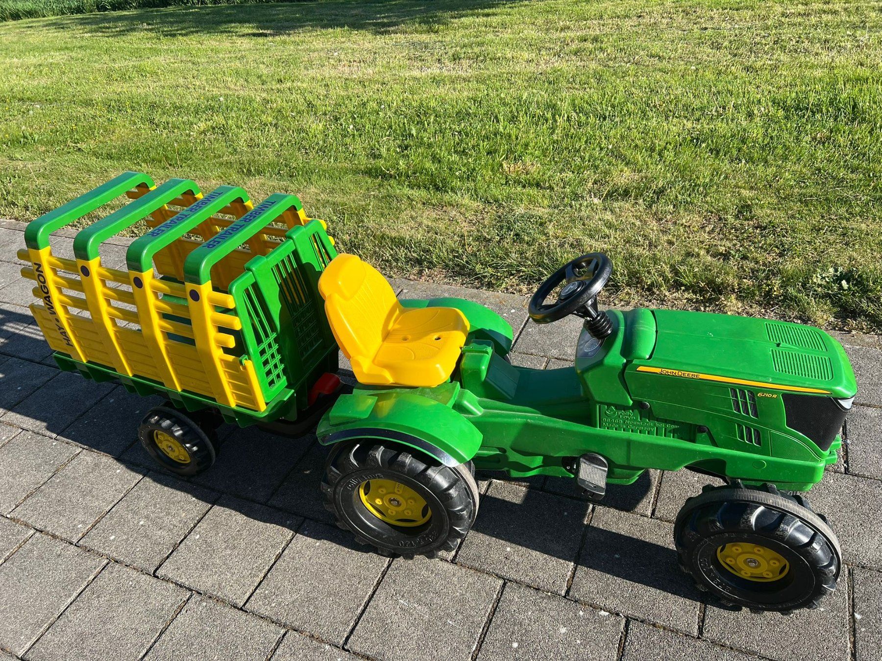John Deere Veicoli per bambini: Kindertraktor mit 2 Anhänger – Usato da Rain venduto da Stouni180 3